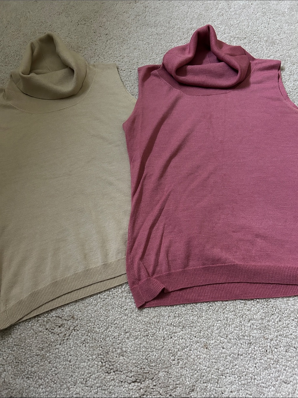 Vintage Y2K Sleeveless Turtleneck Silk stretchTops Banana Republic